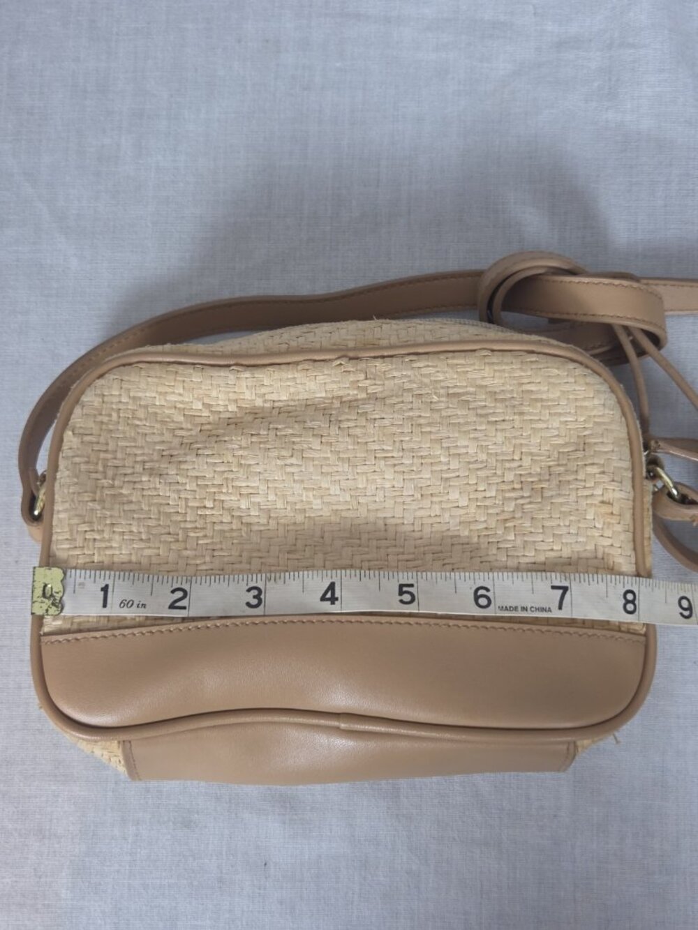 Etienne Aigner Woven Straw Crossbody Shoulder Bag Purse Tan Summer Vacation - Picture 10 of 12